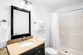 Coconut Cay Resort & Marina