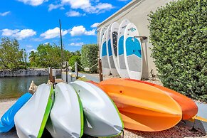 Coconut Cay Resort & Marina