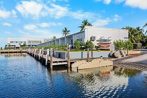 Coconut Cay Resort & Marina