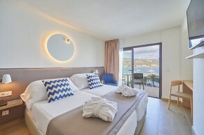 FERGUS Style Tobago - Adults Only