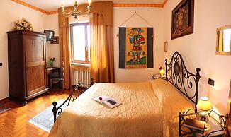 Villa Sant'Uberto Country Inn