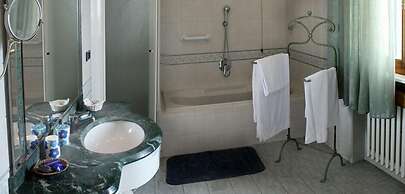 Villa Sant'Uberto Country Inn