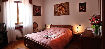 Villa Sant'Uberto Country Inn