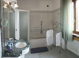 Villa Sant'Uberto Country Inn