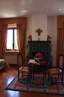 Villa Sant'Uberto Country Inn