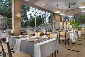 Elba Almería Business & Convention Hotel