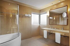 Elba Almería Business & Convention Hotel