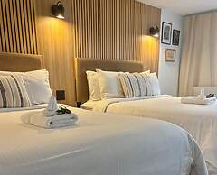 Veranda Cape Cod Family Resort