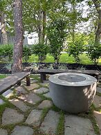 Veranda Cape Cod Family Resort