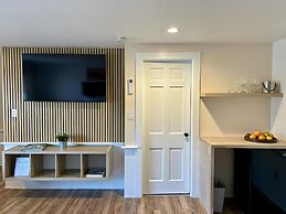 Veranda Cape Cod Family Resort