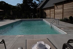 Veranda Cape Cod Family Resort