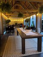 Veranda Cape Cod Family Resort