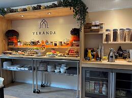 Veranda Cape Cod Family Resort