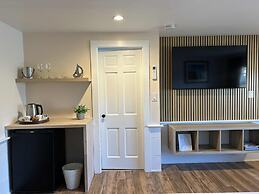 Veranda Cape Cod Family Resort