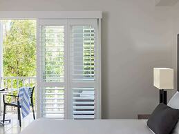 Mantra Aqueous on Port