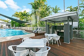 Mantra Aqueous on Port