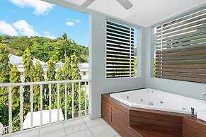 Mantra Aqueous on Port