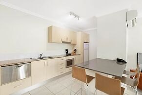 Mantra Aqueous on Port