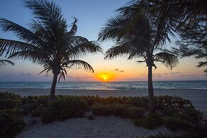 Marenas Beach Resort