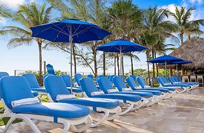 Marenas Beach Resort