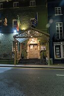 The Club House Hotel