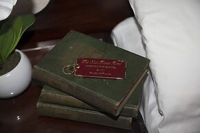 The Club House Hotel