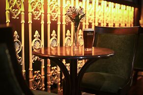 The Club House Hotel