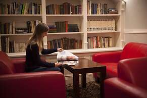 The Club House Hotel