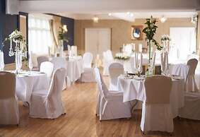 The Club House Hotel