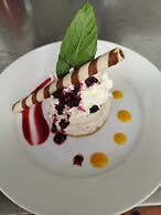 The Club House Hotel