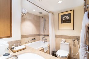 Taj Wellington Mews Luxury Residences