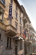 Hotel Dorè