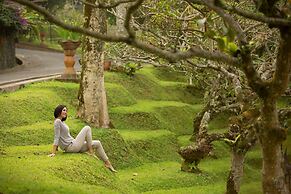 Novus Giri Resort & Spa