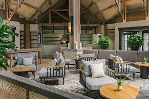 Novus Giri Resort & Spa