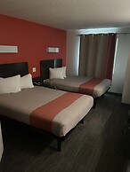 Motel 6 Saskatoon, SK