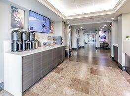 Motel 6 Saskatoon, SK