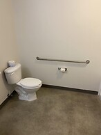 Motel 6 Saskatoon, SK