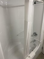 Motel 6 Saskatoon, SK