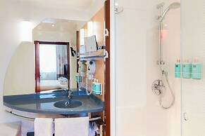 Novotel Suites Geneve Aeroport