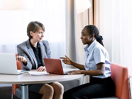 Novotel Suites Geneve Aeroport