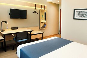 City Express by Marriott Reynosa