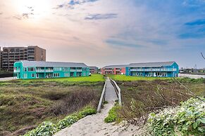 Executive Keys Condominiums on the Beach