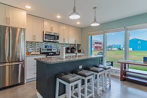 Executive Keys Condominiums on the Beach