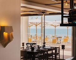 Les Roches Rouges, a Beaumier hotel