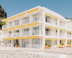 Les Roches Rouges, a Beaumier hotel