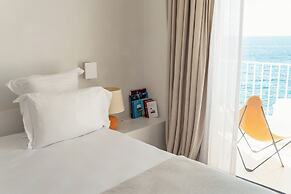 Les Roches Rouges, a Beaumier hotel