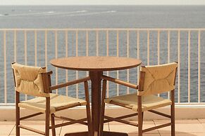 Les Roches Rouges, a Beaumier hotel