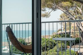 Les Roches Rouges, a Beaumier hotel