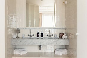 Les Roches Rouges, a Beaumier hotel