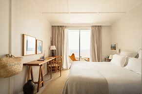 Les Roches Rouges, a Beaumier hotel